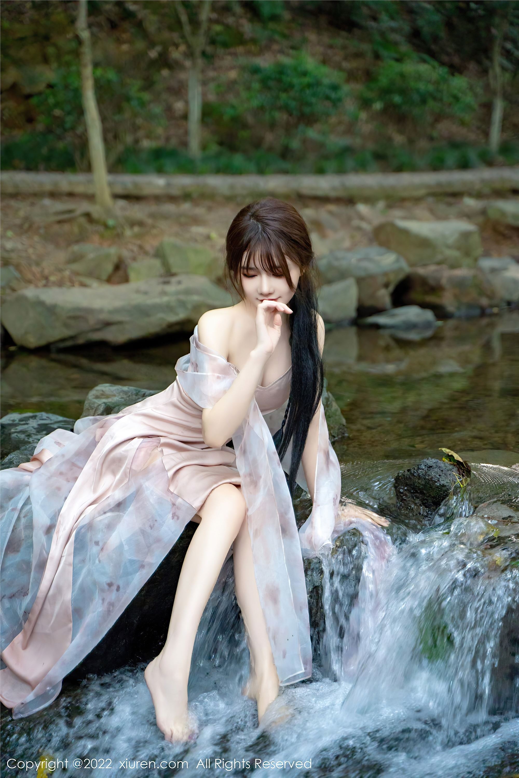 Xiuren秀人网 2022.10.11 NO.5690 婠婠么